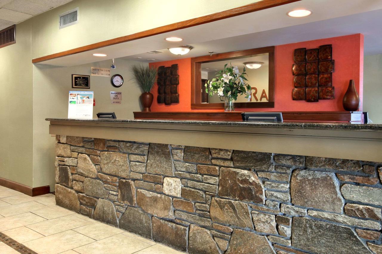Ramada By Wyndham Asheville / Biltmore West المظهر الداخلي الصورة